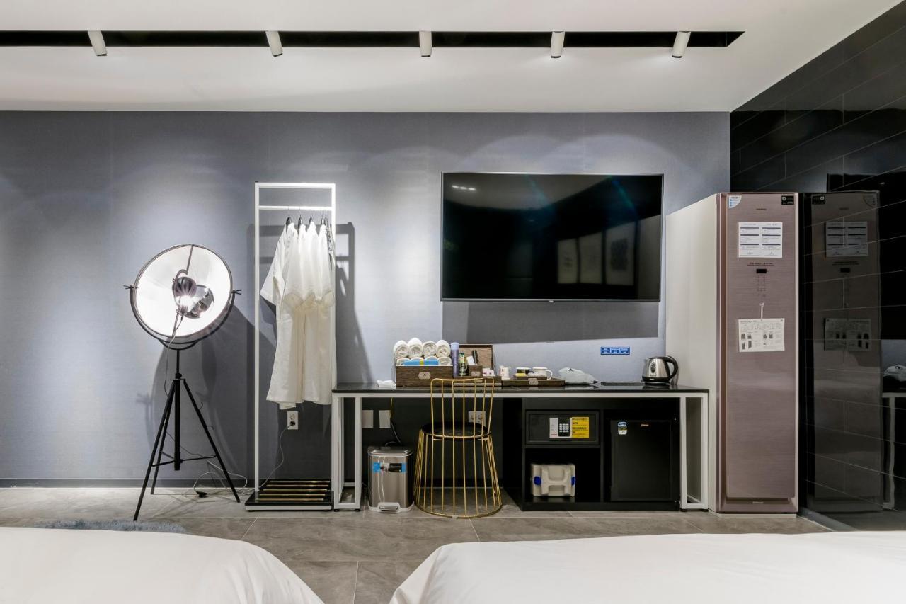 Air Sky Hotel Μπουσάν Εξωτερικό φωτογραφία